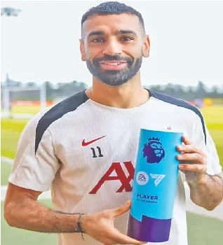 «الفرعون»-يمسح دموعه:-صلاح-يعانق-المجد-بجائزة-جديدة-فى-البريميرليج