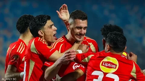 الأهلى-يطلب-الاستمرار-فى-اجراءات-استقدام-حكام-أجانب.-واتحاد-الكرة-يطلب-تعهدًا