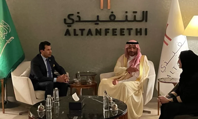 صبحي-يصل-للرياض-للمشاركة-في-منتدى-الاستثمار-الرياضي