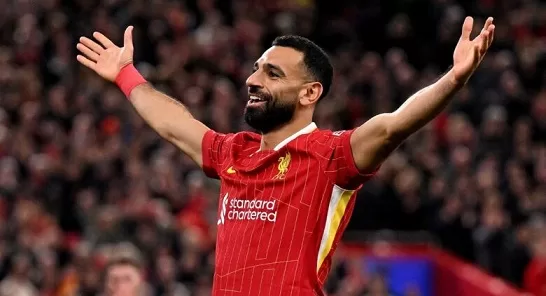 صلاح-يسعى-لاصطياد-«طيور-النورس»