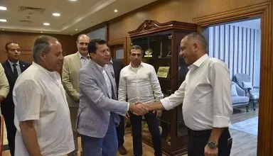 وزير-الشباب-والرياضة-يصل-بورسعيد-ويلتقي-حبشي-قبل-تفقد-المرافق