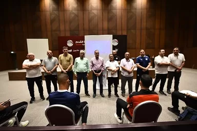 خطوة-نحو-تطوير-التحكيم…-بدء-دورة-متخصصة-في-تقنية-var-بحضور-لجنة-الحكام