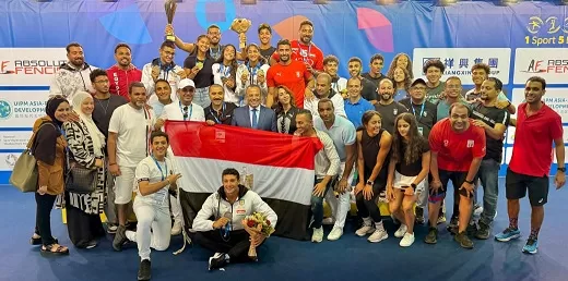 لقد-صنعتم-التاريخ.«صبحي»-يوجه-تحية-خاصة-لأبطال-الخماسي-بعد-الصعود-للقمة