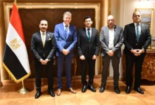 على-هامش-زيارة-رئيس-الاتحاد-الدولي.-مصر-تؤكد-جدارتها-لاستضافة-بطولات-الخماسي-العالمية
